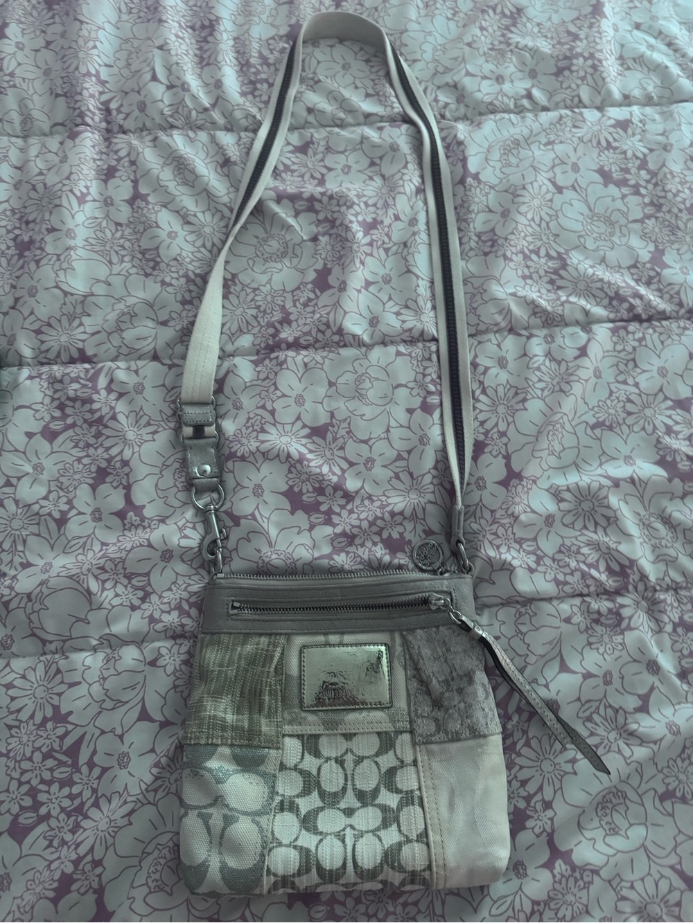 Authentic Vintage Y2K Coach Poppy Collection Signature Patchwork Crossbody